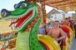 Kermis Lutlommel onder een stralende zon