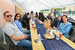 Kleurrijk lentefeest bij Selimye moskee