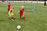 Mila, het enige meisje bij Footballkicks Kattenbos
