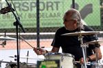 P@ssenger bracht sfeer op terras zwembad