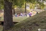 Zomerlezen in het park, zien lezen doet lezen