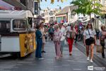 Stapelzot van overschot in de Kerkstraat
