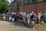 Mariamaand afgesloten met openluchtmis