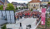 Zo'n 500 supporters volgen Rode Duivels in Peer