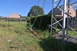 Bliksem slaat in op hoogspanningsleiding