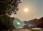 Eclips duikt op in vergiet en water