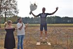 Sander Elen wint Kermiskoers van ’t Lindel