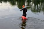 Minister promoot openwaterzwemmen aan Paalse Plas