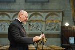 Prins Laurent woont orgelconcert bij