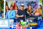 Tropische sfeer op Wereldfeest Ondersteboven
