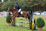 Lore Geebelen in actie met Nijebert's Ties