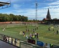 Jongeren proeven van hockey