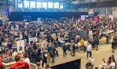 Uitverkochte Card Show lokt massa volk