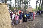 Leerlingen bouwen 'Kampse' strohut