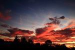 Kleurrijk wolkenspektakel boven Grote-Brogel