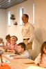 Kleuters ontdekken kunst bij Dirk Hamblok