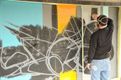 Artuur geeft kansen aan graffiti-artiest