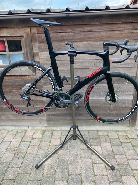 Race fiets Ridley Noah Aero