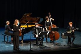 Curados-ensemble o.l.v. Sander Jakubka