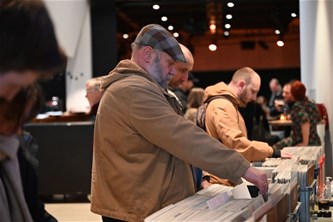 Bar Vinyl  Hippe vinylmarkt