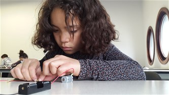 Workshop 'Bouw je eigen trilbot'