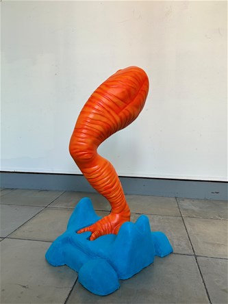 Art Lutgart: Alyssia Reale